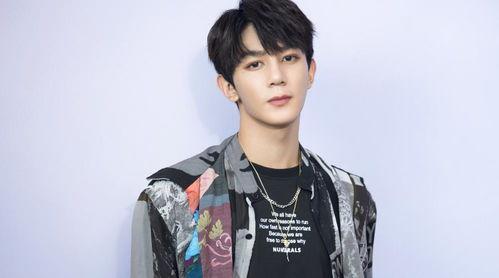 王大锤爆料最新r1se,R1SE全新作品即将来袭，精彩不容错过！