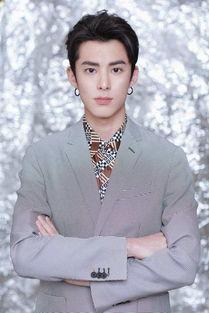 王鹤棣超话爆料视频最新,幕后故事与精彩瞬间